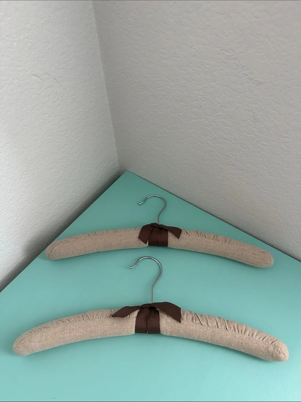 Linen padded heavy duty hangers set of 2ct.-beige color with a bow-brand new.